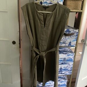 Banana Republic Dress